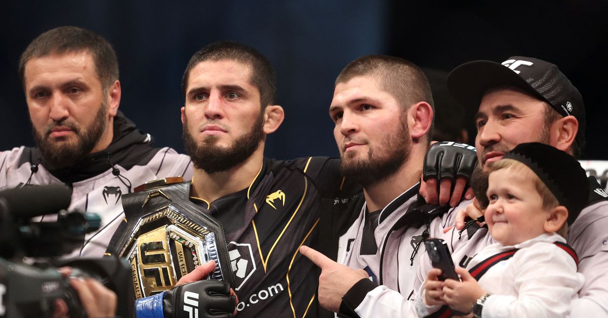 Khabib Nurmagomedov says Islam Makhachev expected to return to defend title in January