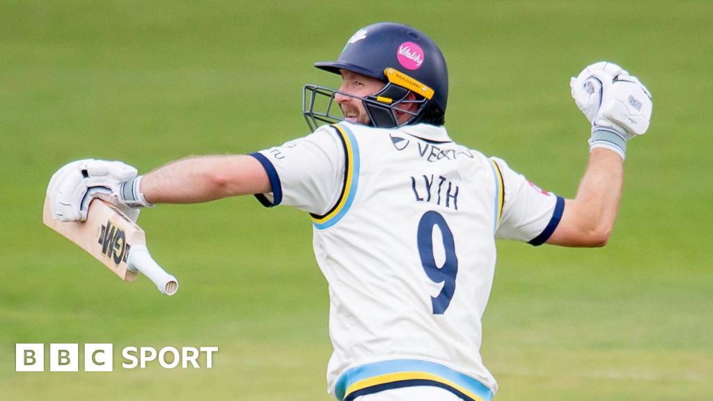 County Championship: Yorkshire seal promotion to Division One