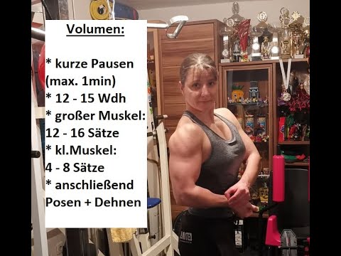 Volumentraining Brust - Workout mit Conny FBB Women´s Bodybuilding