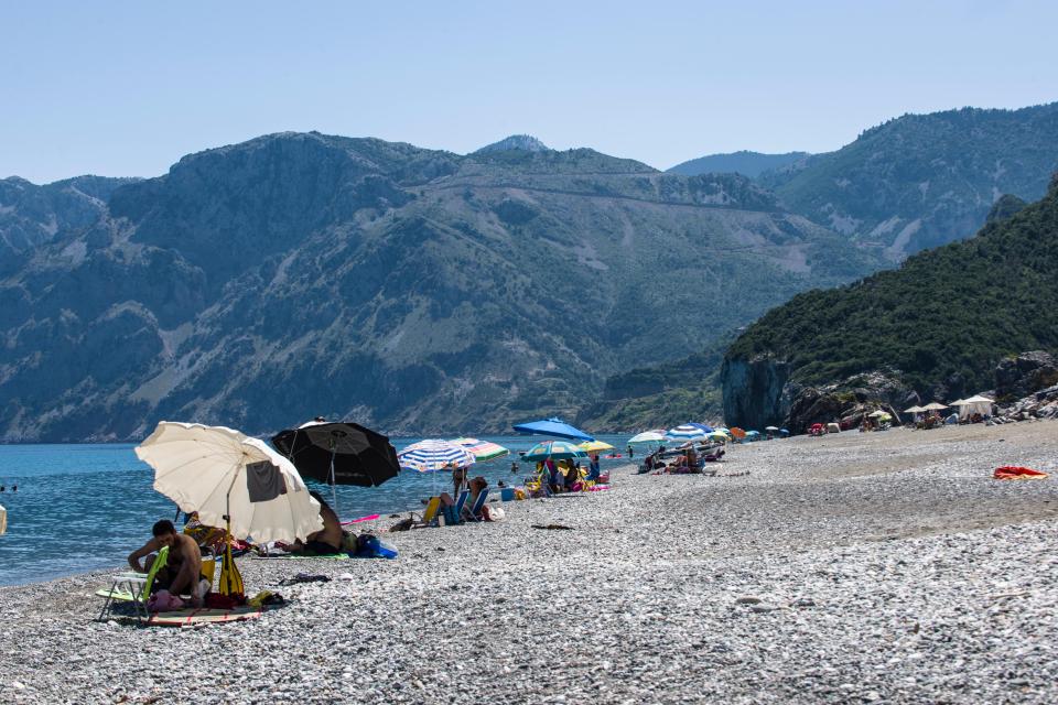 There are many beautiful beaches in Evia, such as Chiliaou Beach, near the Dirfi reserves