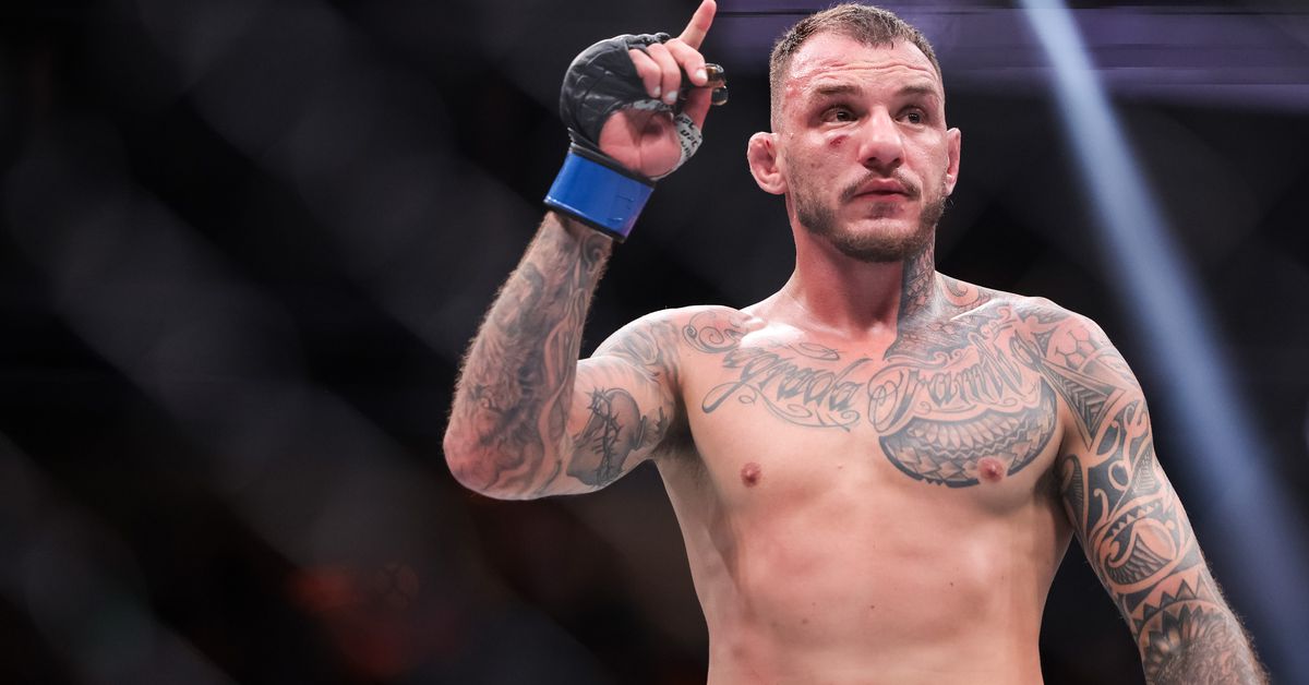 Renato Moicano reacts to ‘dumb’ Michael Chandler giving up on fight with ‘MMA’s biggest troll’ Conor McGregor