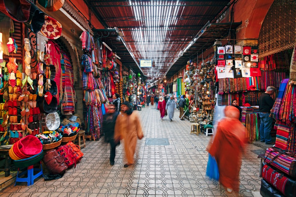 As well as places to eat, Jemaa el-Fnaa has lots of markets where you can pick up a bargain