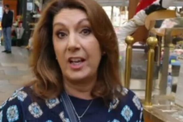 Jane McDonald 'can't pass a shop' as she opens up on shopping addiction 'It's an illness'