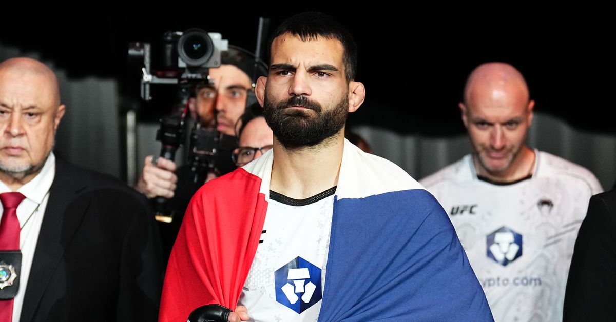 No Bets Barred: Will Benoit Saint Denis be ‘Money’ against Renato Moicano at UFC Paris?