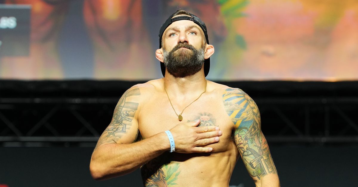 Michael Chiesa vs. Max Griffin set for UFC 310