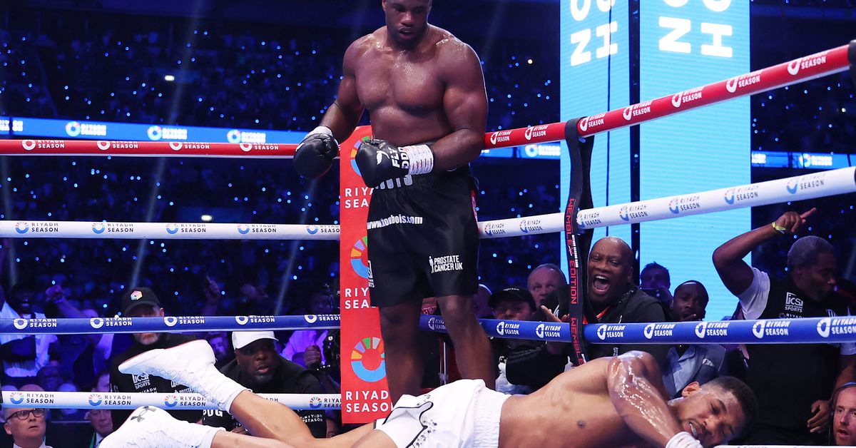 ‘Damnnnnnnnn AJ!!!!’: Pros react to Daniel Dubois’ thunderous knockout of Anthony Joshua