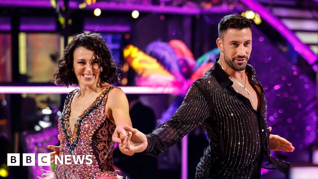 BBC apologises to Amanda Abbington over Strictly verbal bullying by Giovanni Pernice, but he is cleared of physical aggression