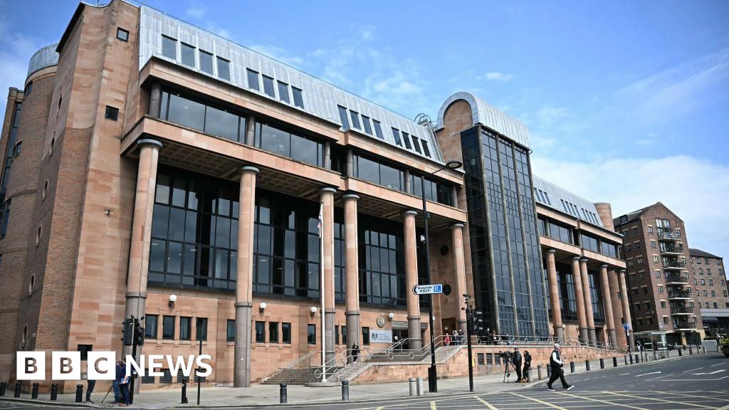 Magistrates could give longer sentences under new proposals