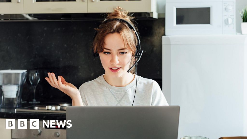 Working from home boosts productivity, Jonathan Reynolds says