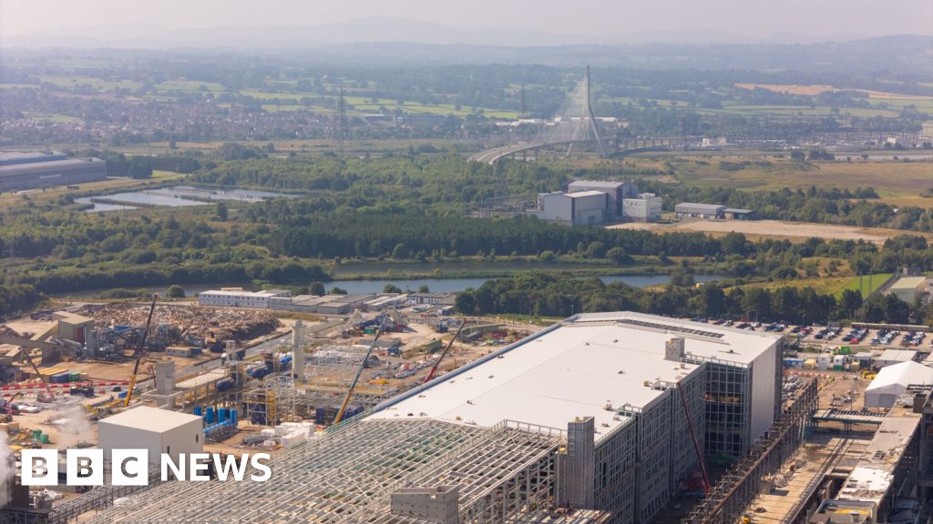 Shotton paper and cardboard plant's £1bn investment