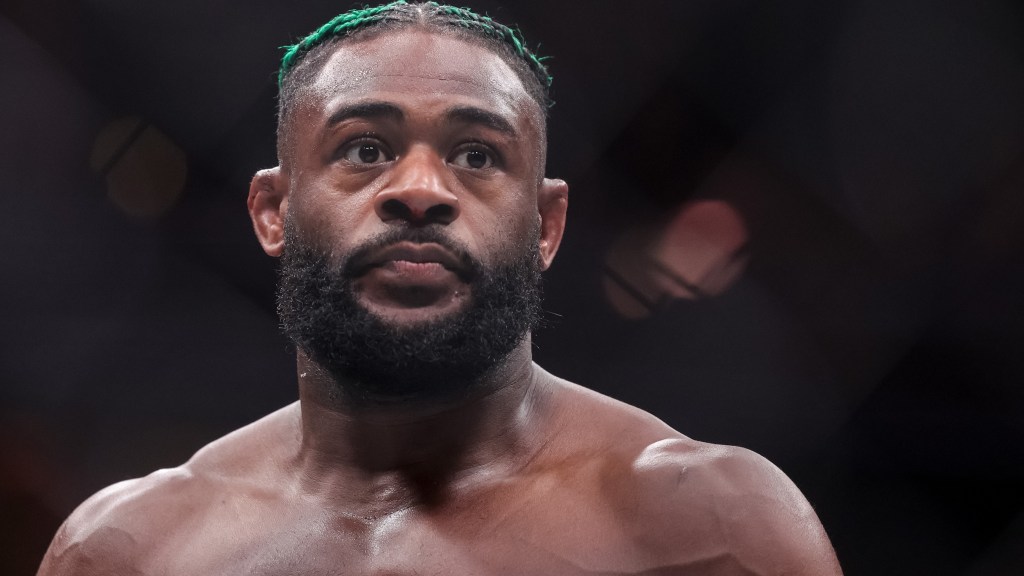 UFC reschedules Movsar Evloev vs. Aljamain Sterling for December