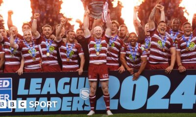 Super League: Wigan Warriors 64-0 Salford Red Devils - Wigan win League Leaders' Shield