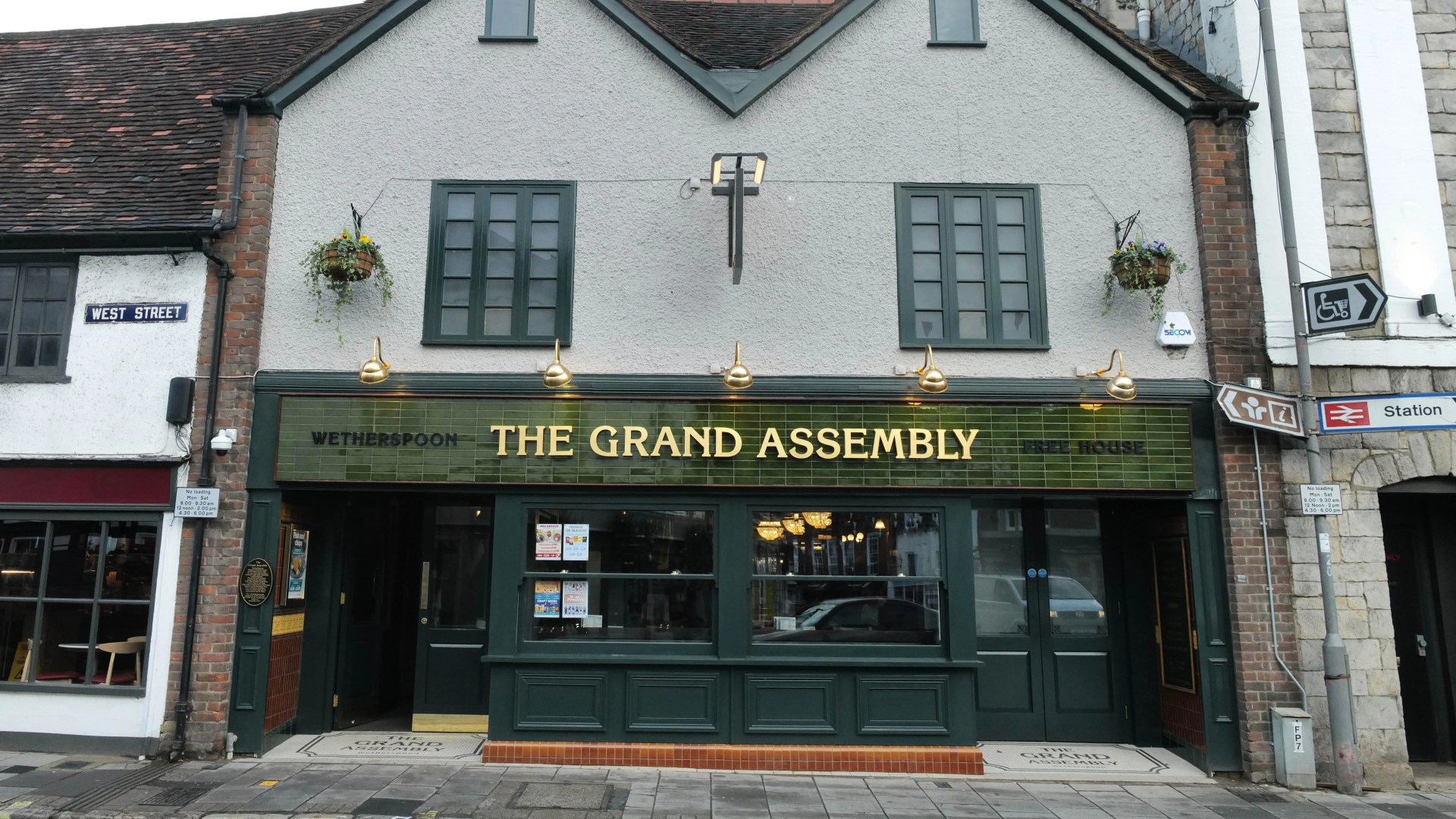 Inside swanky new £3.5MILLION Wetherspoons pub in town 'too posh to handle it'… but locals warn punters 'better behave'