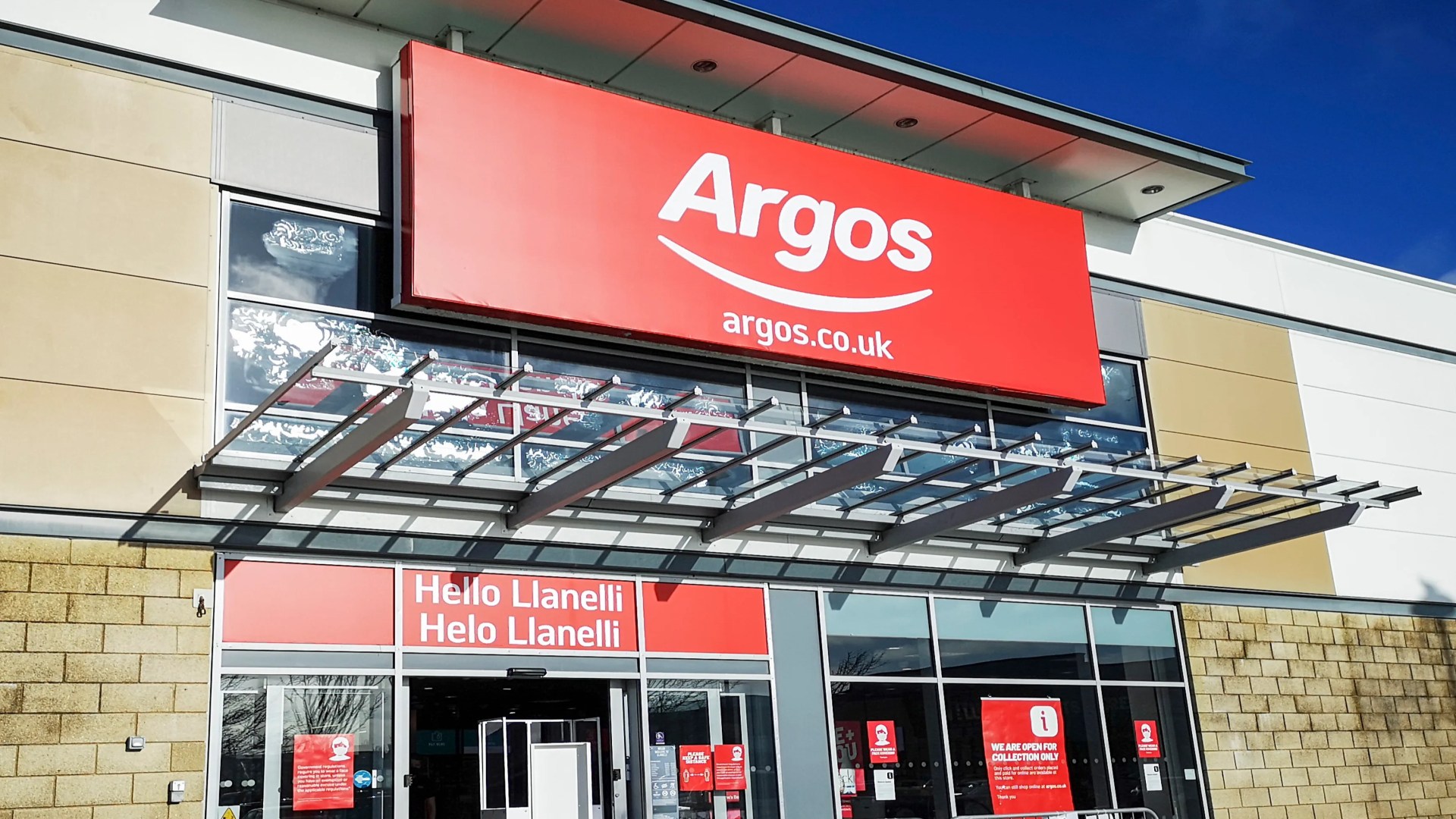 Argos cardholders left locked out of payments after major change to service leaving shoppers fuming