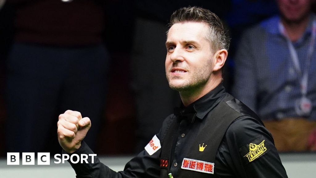 British Open: Mark Selby beats John Higgins in 2024 final to win title for first time