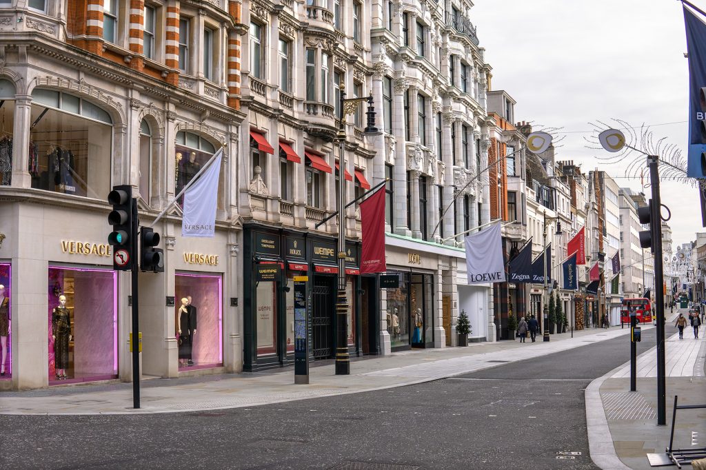 M&G agrees £285m loan on West End retail assets