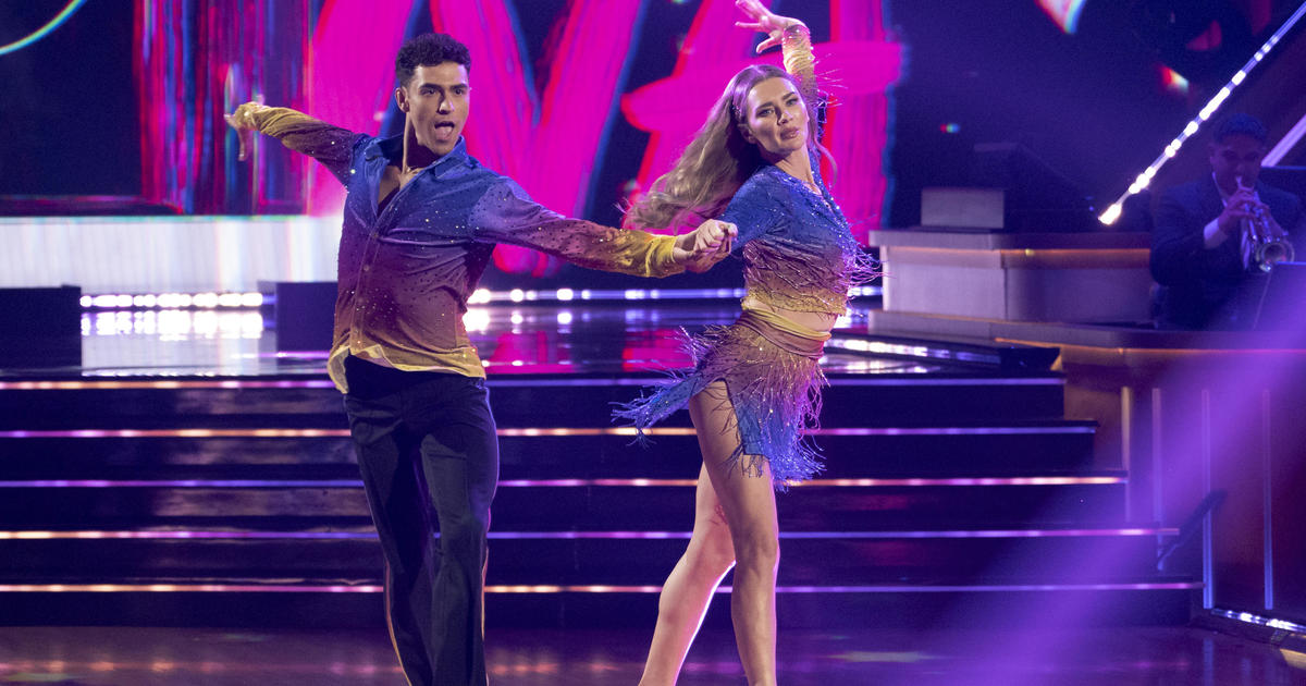 Anna Sorokin, convicted con artist, appears on "Dancing With the Stars" wearing glittery ankle monitor