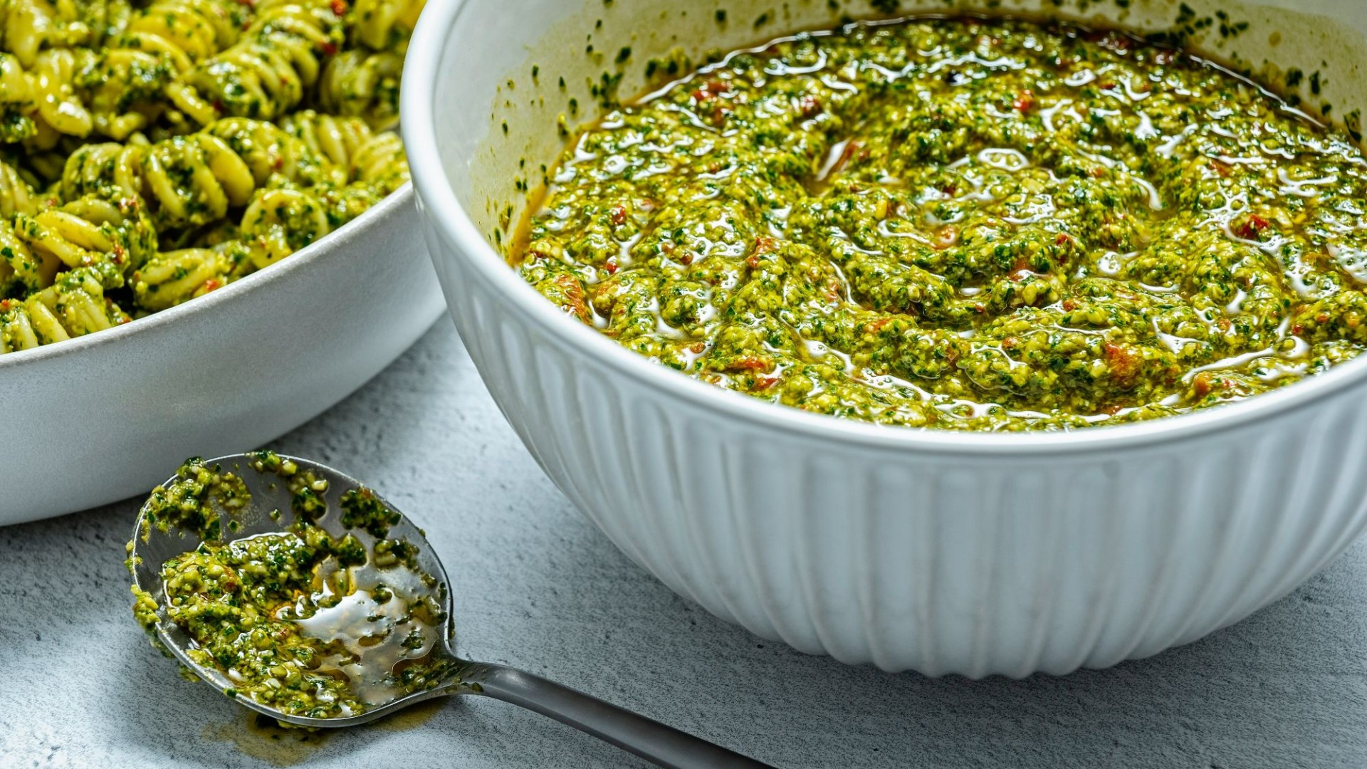 Major supermarket recalls pesto over fears it's laced with 'vomiting bug' as customers told 'do not eat'