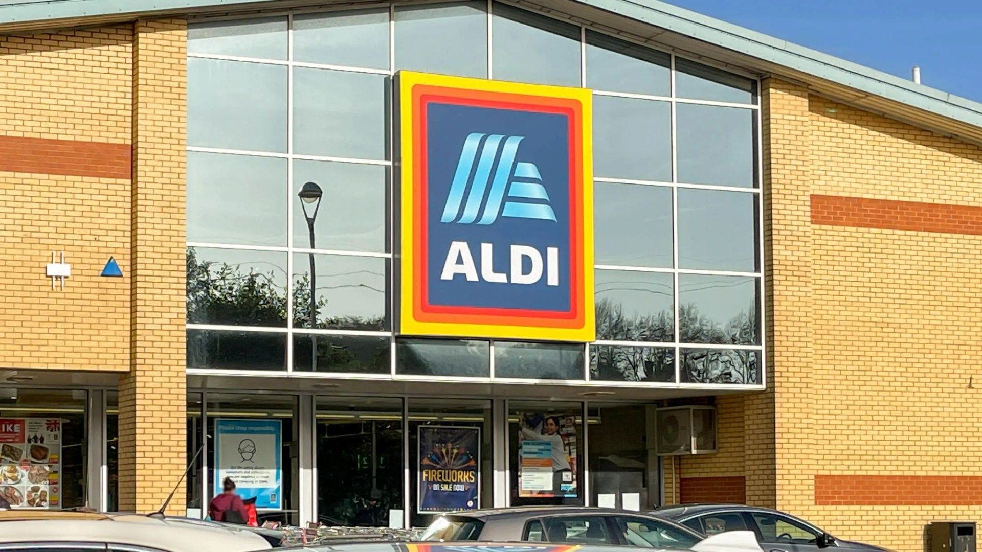 'They're back' Aldi shoppers rave over return of ‘lush’ Toblerone dupe chocolate bar