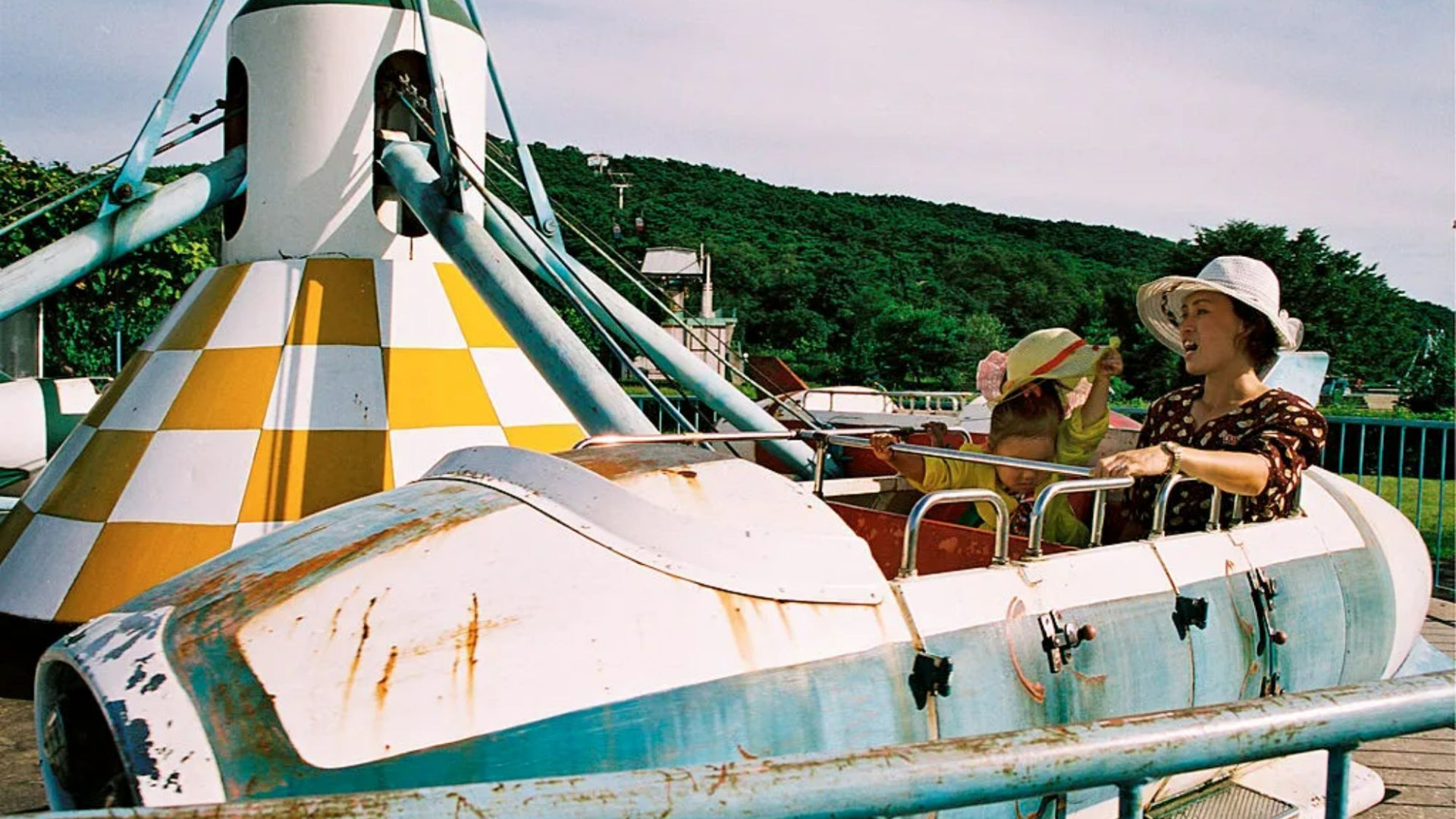 Inside ‘world’s most depressing theme park’ in N.Korea that refuses to close despite rickety rides & rusting fairground