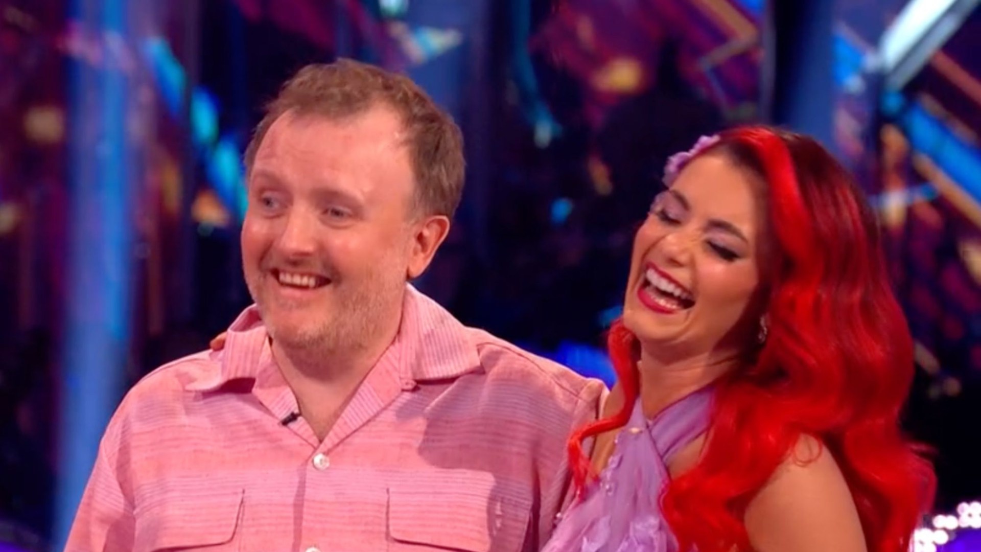 Watch incredible moment blind Strictly star Chris McCausland gets standing ovation for performance