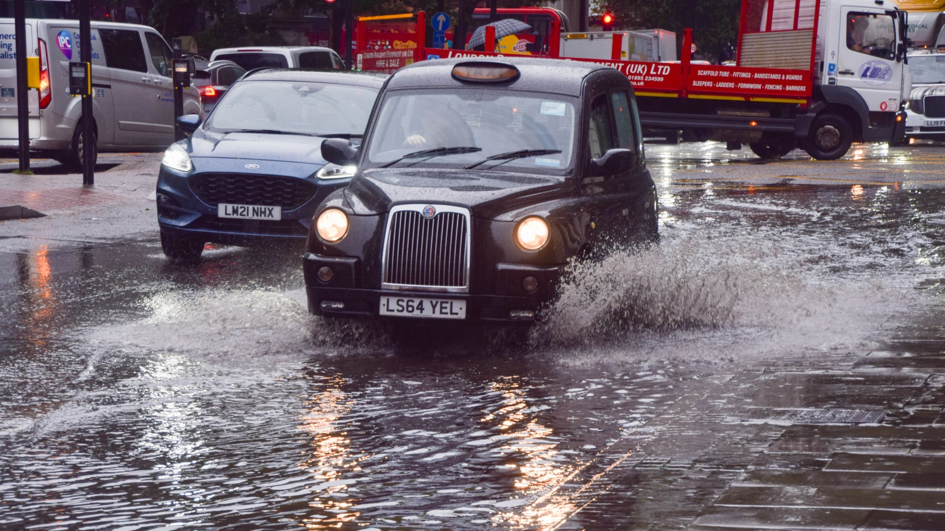 UK weather: Map reveals how nearly all of Britain will be drenched by rain with travel chaos & more floods to come