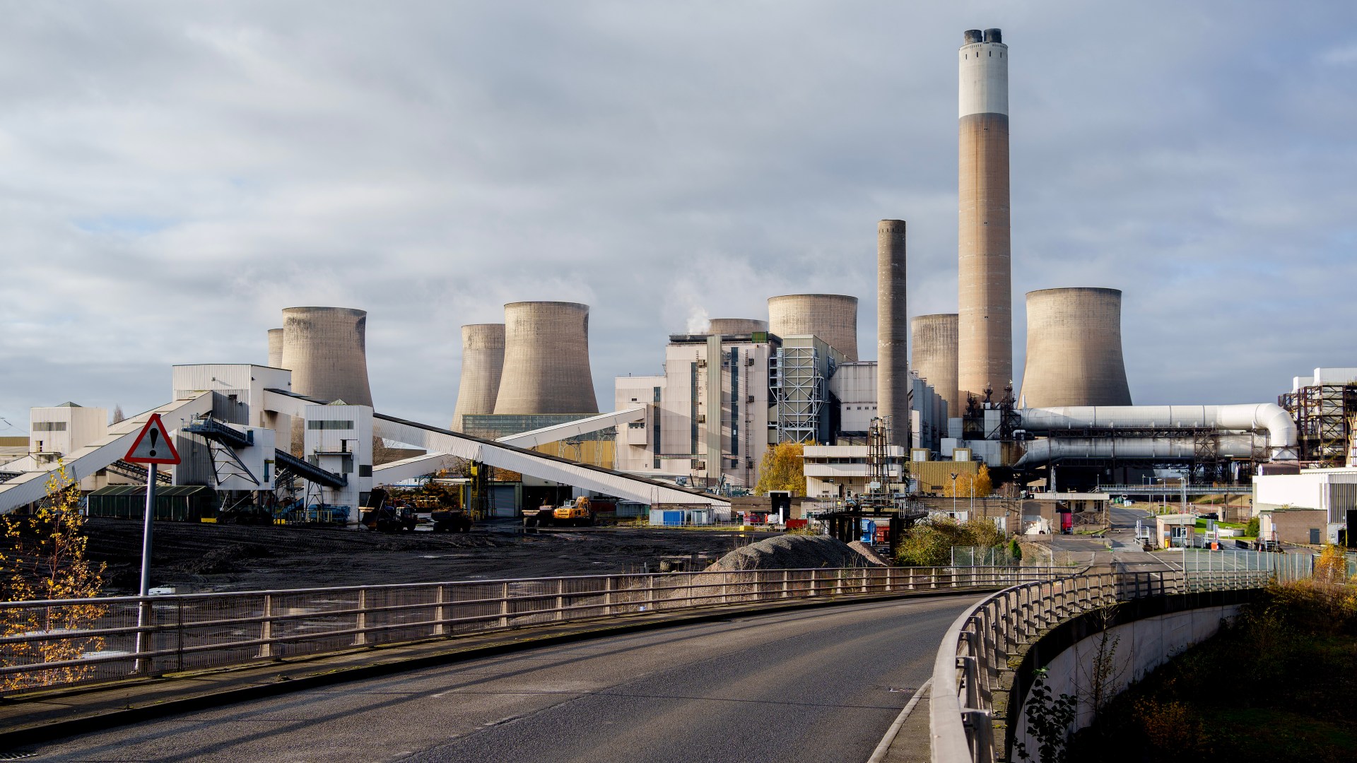 End of an era as UK's biggest steelworks and last coal-fired power station shut forever on the same day