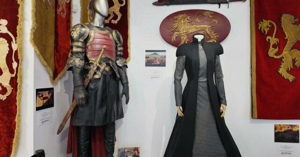 Auction offers "Game of Thrones" fans a chance to bid on props, costumes