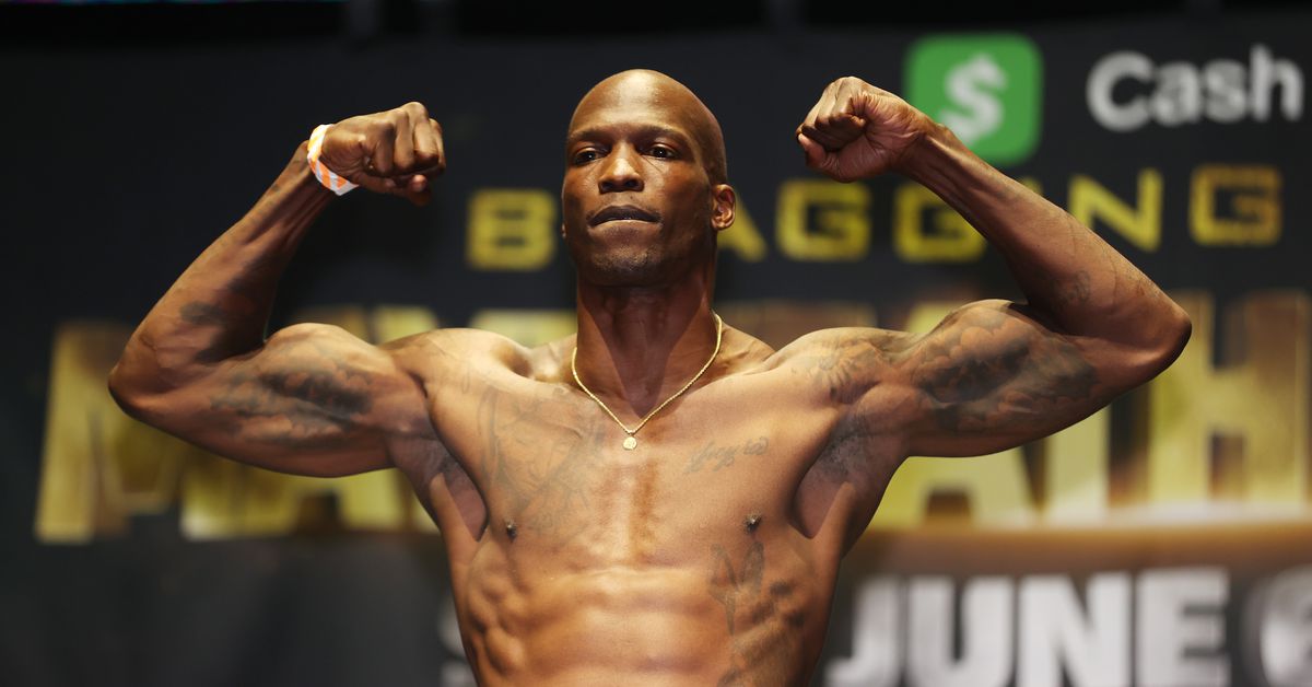 NFL legends Chad Johnson, James Harrison tease MMA fight next year: ‘Easy win for me’