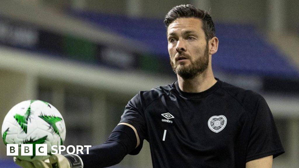 Craig Gordon: Scotland recall 'welcome surprise' for Hearts goalkeeper