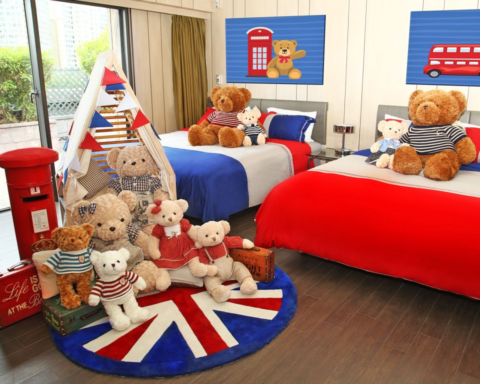 There are seven themed rooms at the hotel, including a British one filled with cuddly teddy bears