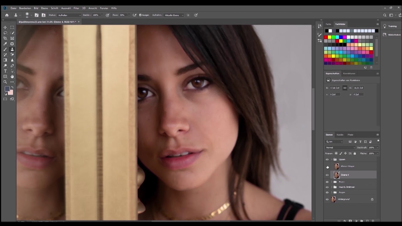 Retouching a female models picture - One hour of Photoshop-editing in two minutes