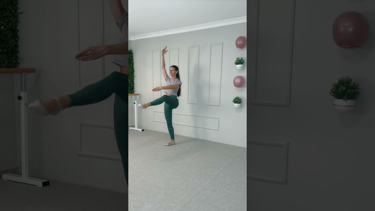 Anni‘s Barre Warm up💓          #barre #workout #fitness #2023 #autumn #herbst #women #workoutvideo