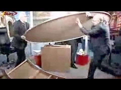 Fight breaks out live in Jordanian TV studio