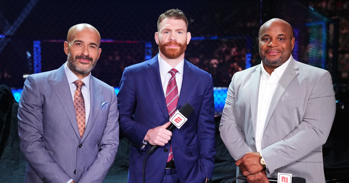 Paul Felder sits in for Joe Rogan on UFC 308 broadcast team