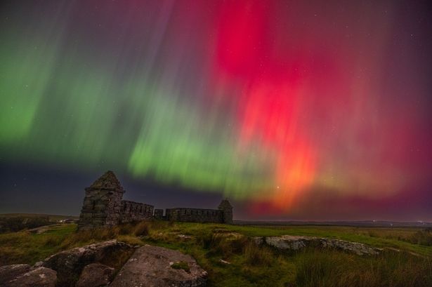 Northern Lights tonight - best time to see them as red alert issued