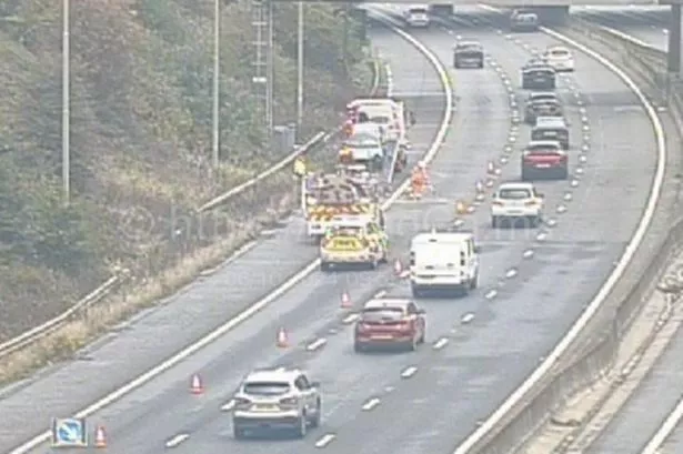 M1 crash live updates as traffic builds near Lofthouse Interchange