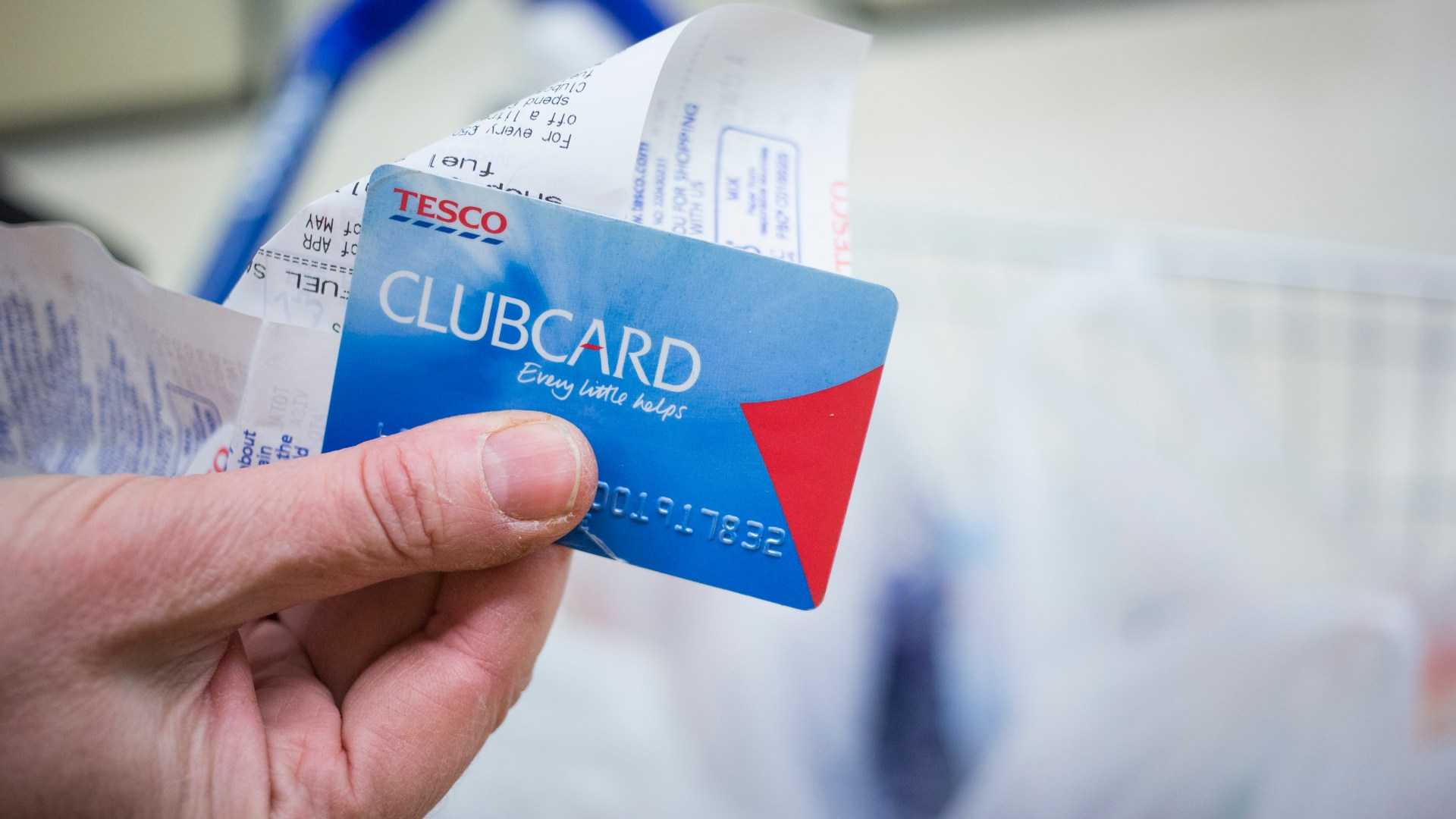 Exact date millions of Tesco shoppers must spend £18million worth of Clubcard vouchers before they expire