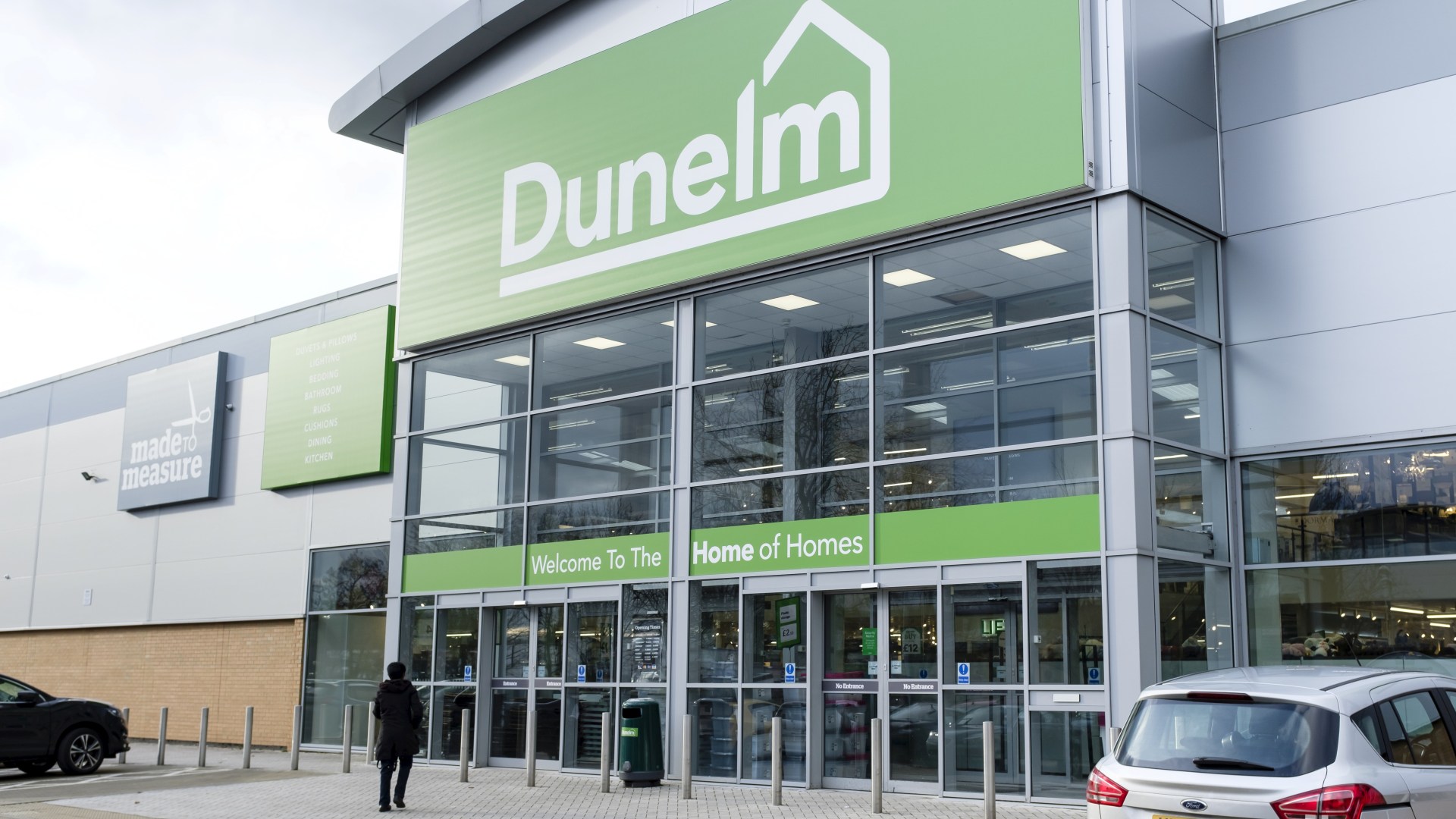 Dunelm slashes price of cosy autumn home decorations to just £1 in huge 75% off clearance