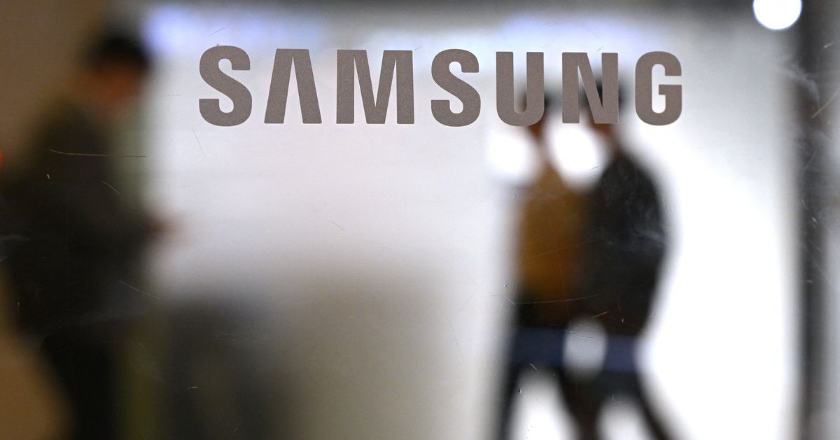 Samsung apologizes for making just $6.8 billion last quarter