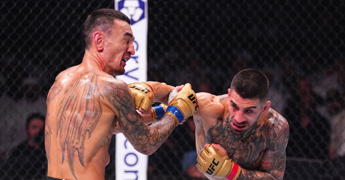 Ilia Topuria vs. Max Holloway full fight video highlights