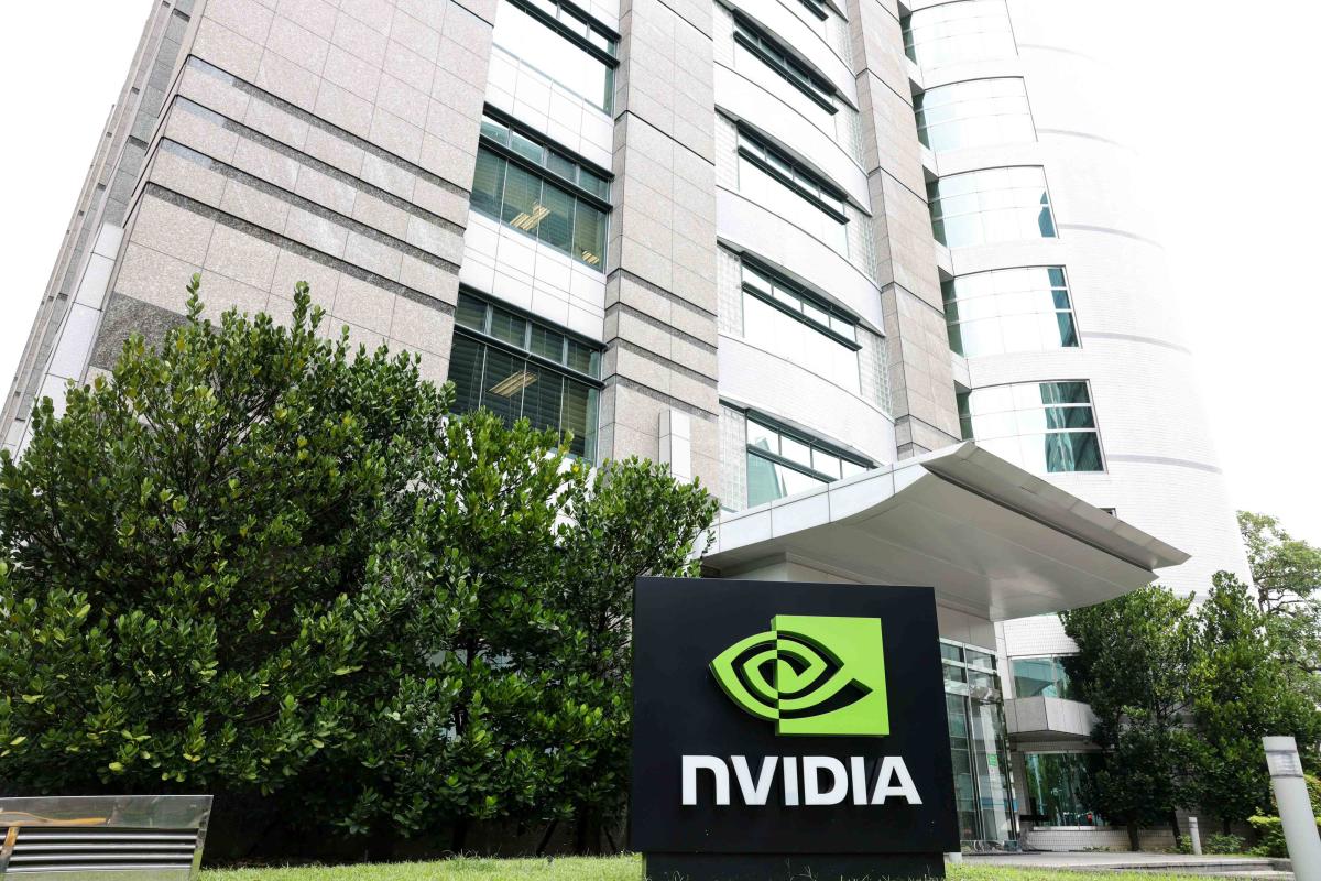 Retail Investors Are Buying Up Nvidia and Other Single Stocks. Here's What That Means.