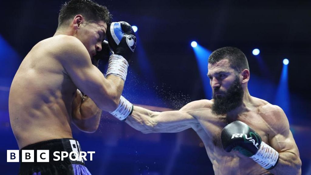 Artur Beterbiev outpoints Dmitry Bivol, Fabio Wardley knocks out Frazer Clarke