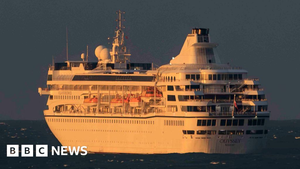 Ship remains in lough for second day