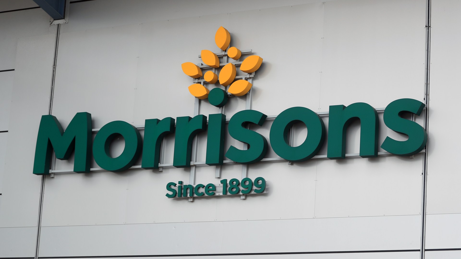 Morrisons shoppers are just realising an axed chocolate bar is back on sale - but they're all saying the same thing