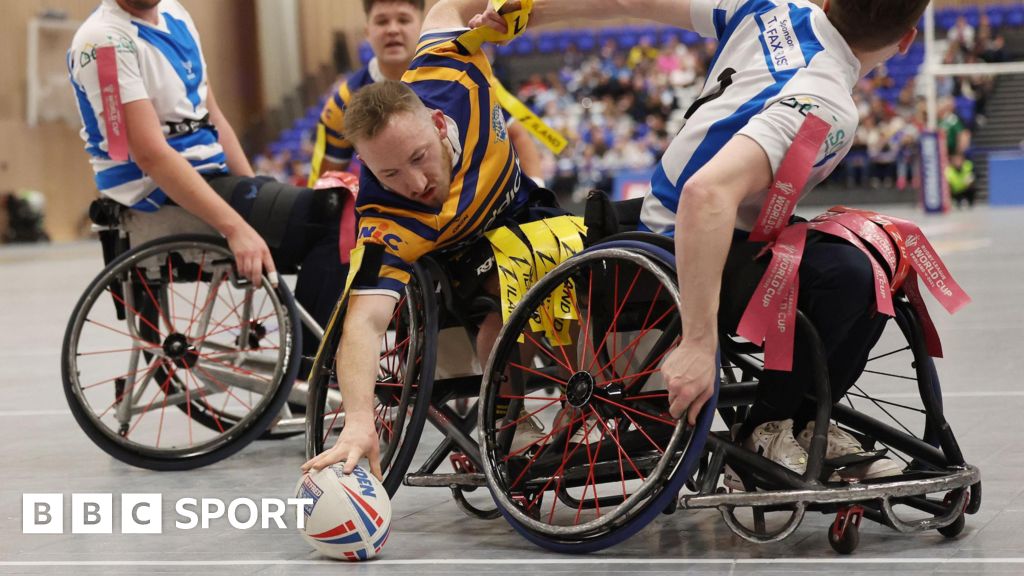 Wheelchair Super League Grand Final: Leeds Rhinos beat Halifax Panthers