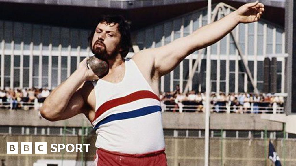 Geoff Capes: British shot put record holder dies aged 75