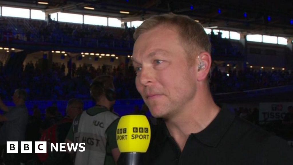 Sir Chris Hoy courage praised as he reveals terminal cancer