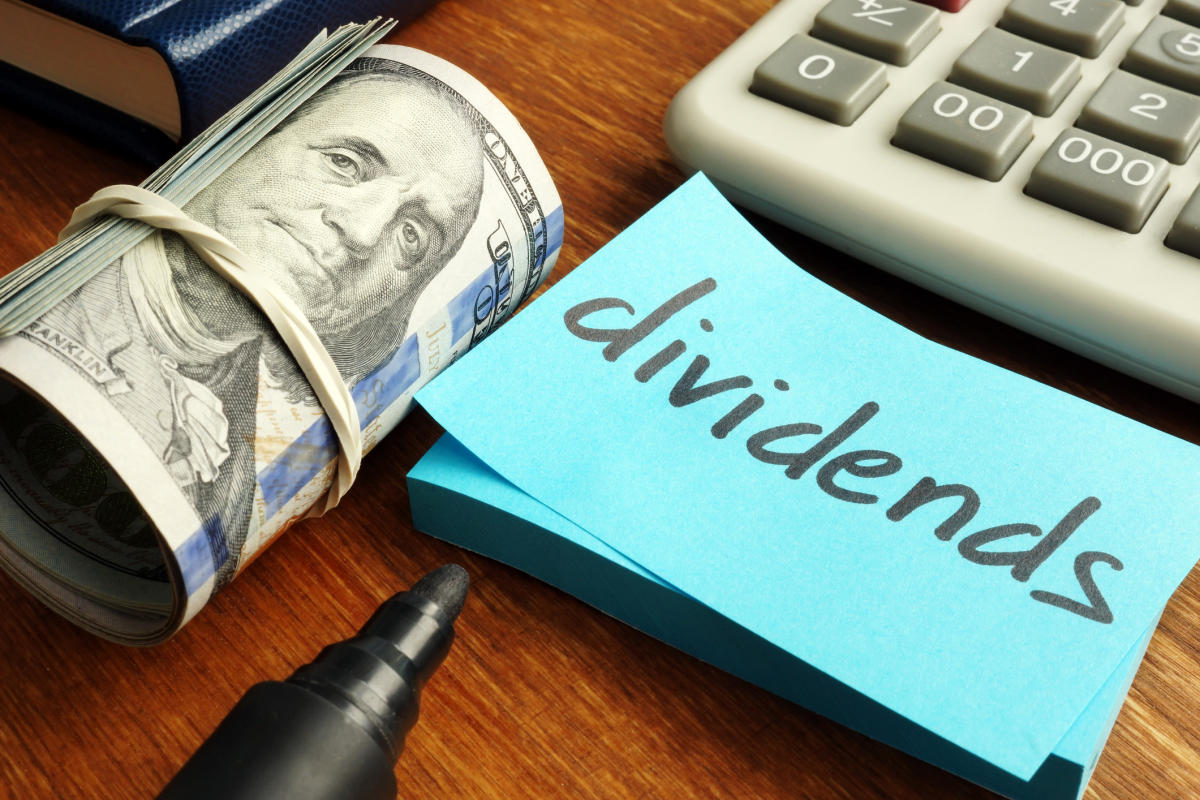 AT&T's 5%-Yielding Dividend Continues to Grow Safer