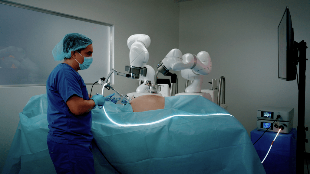 The future of surgery is here: Dr. Alberto Rodriguez-Navarro’s MARS surgical system transforms minimally invasive procedures